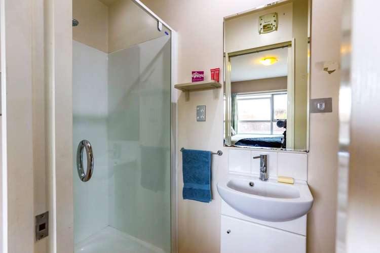 8a Broadbent Street Riccarton_10