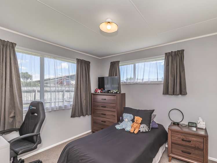 8a Broadbelt Grove Levin_10