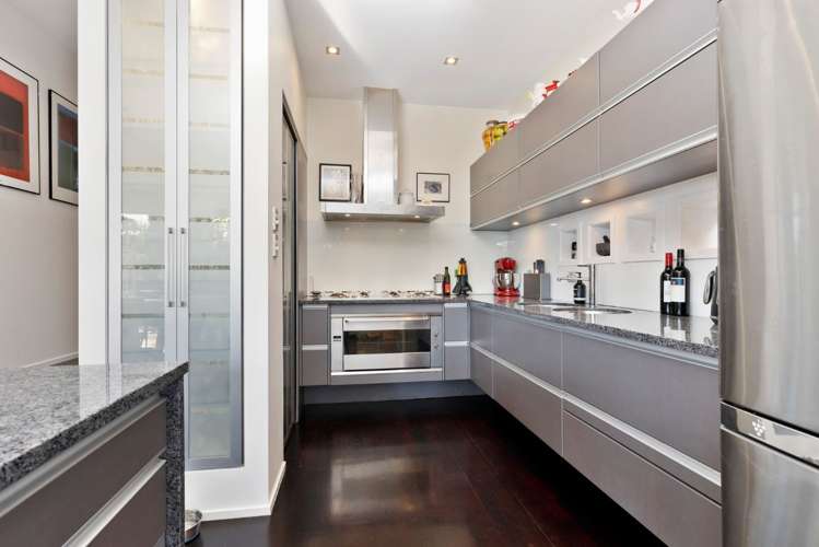 8 Ireland Street 1664_5