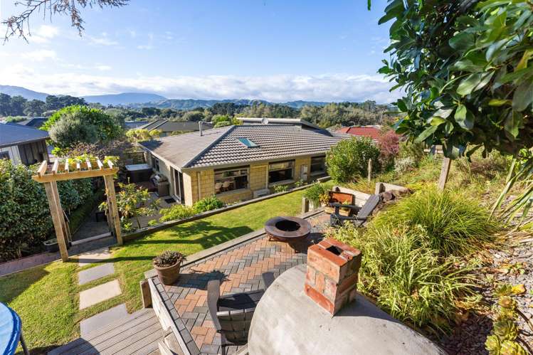 14 Leanne Way Waikanae Beach_24