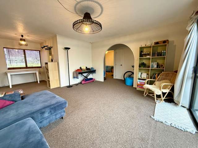 14 James street Raglan_2