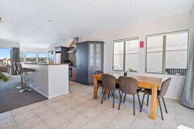 256 Alec Craig Way_4
