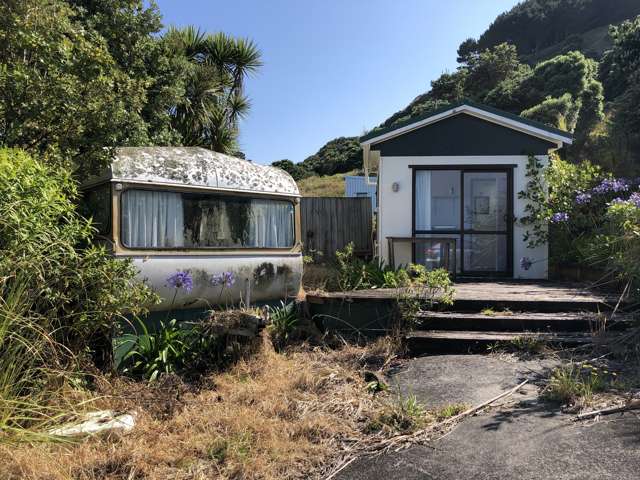 5 North Street Mokau_2