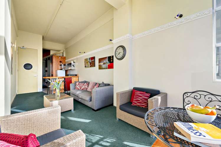 2j/51 Webb Street Mount Cook_2