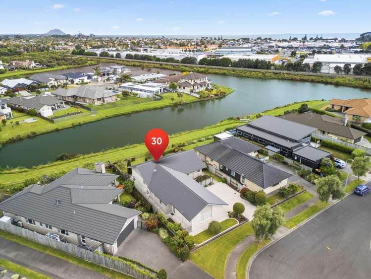 30 Tatahi Cove Papamoa_22