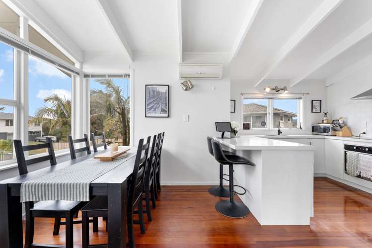 3 Crompton Road Massey_10