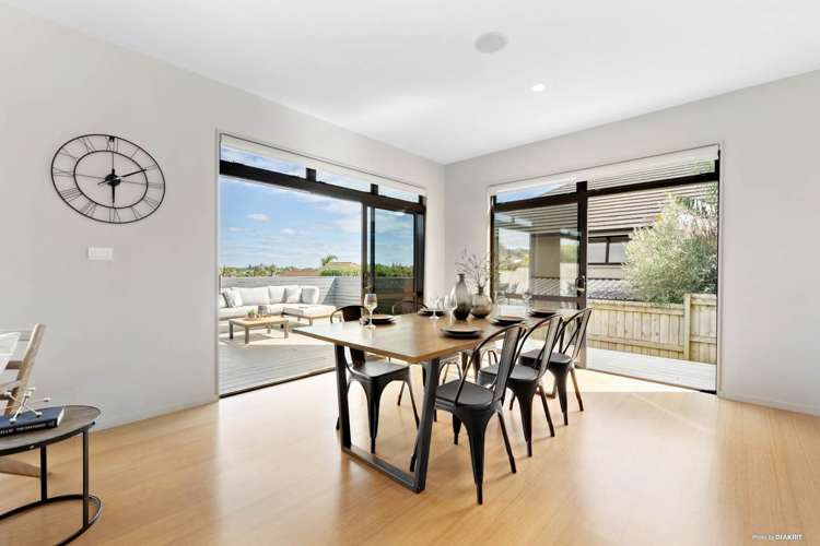 34 Columbia Crescent Beachlands_7