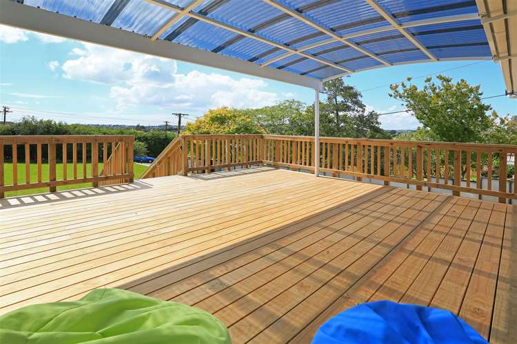 35 Parrs Cross Road Henderson_11