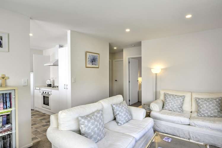 4 Ashmore Park Carterton_5