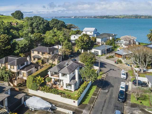 33 Jubilee Avenue Devonport_1