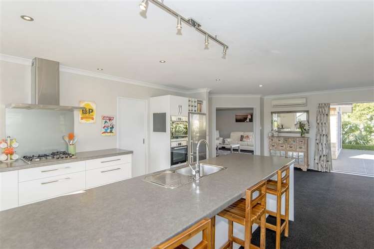 4 Riverside Way Amberley_8