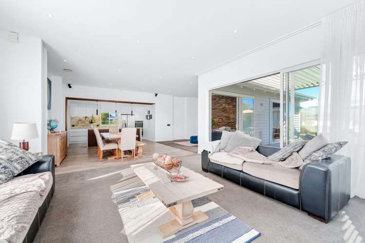 2 Riverstone Drive Rolleston_12