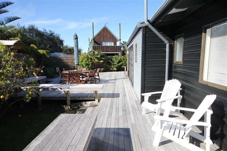 4 Monarch Grove Pauanui_5