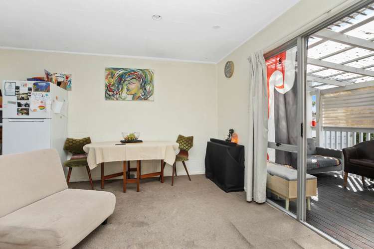 2/80 Portage Road New Lynn_1