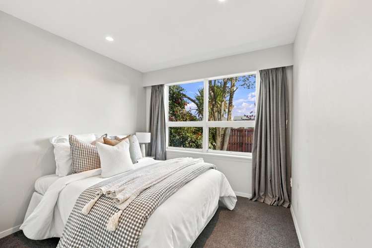 48 Waitikiri Drive Parklands_10