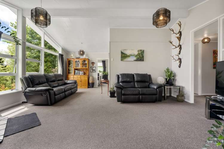 16 Invergarry Road Hilltop_14