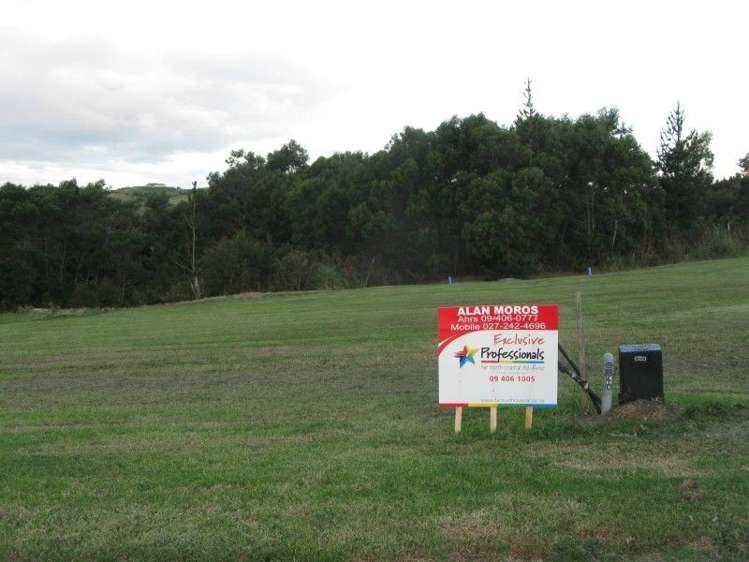 32 Dudley Crescent Cable Bay_2