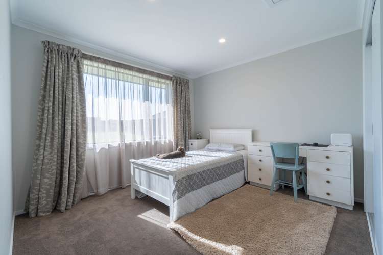 8 Hidden Lakes Avenue Te Anau_14