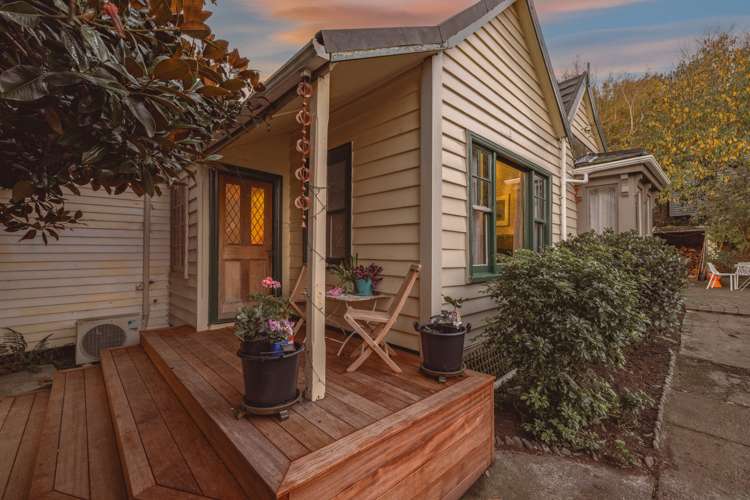 24a Voelas Road Lyttelton Banks Peninsula Houses for Sale One Roof