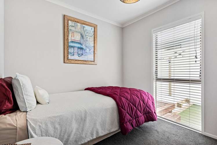 1/22 Falstaff Place Half Moon Bay_14