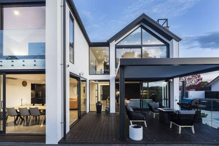 65 Waterstock Way Parklands_28