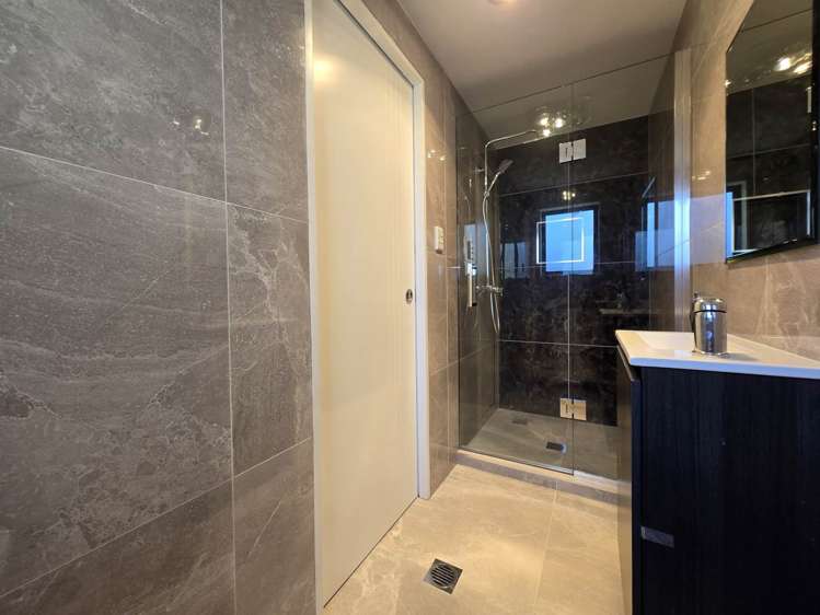 10D White Road Manurewa_16