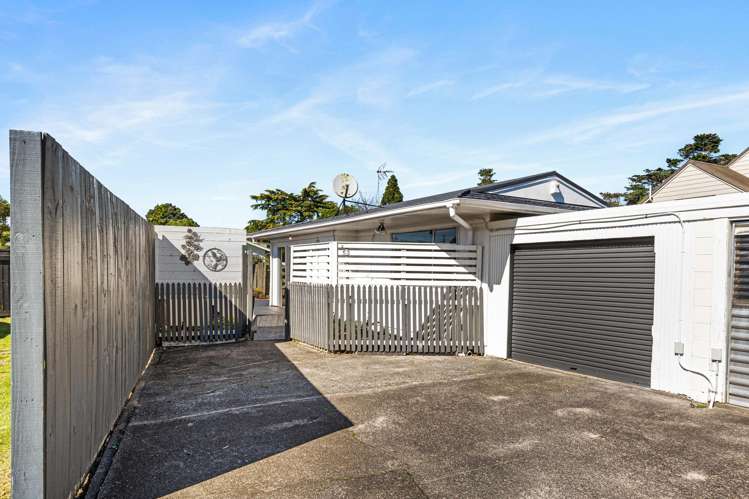 2/53 Tabitha Crescent Henderson_18