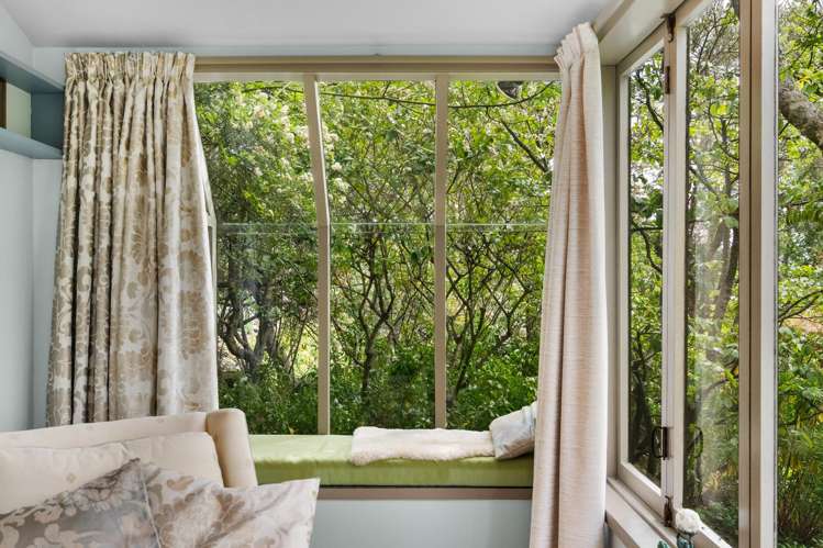 5 Lanes Road Alexandra_9