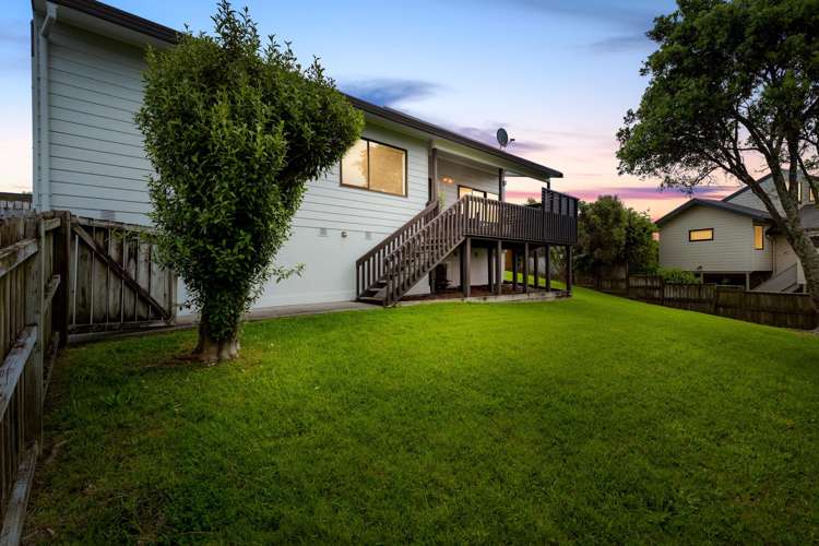 18 Ebony Place Massey_12