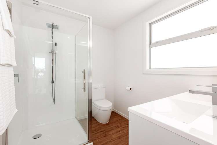 33 Moeraki Road Maoribank_16