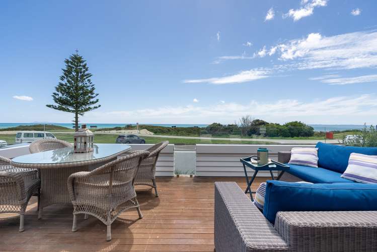 206b Marine Parade Mount Maunganui_1