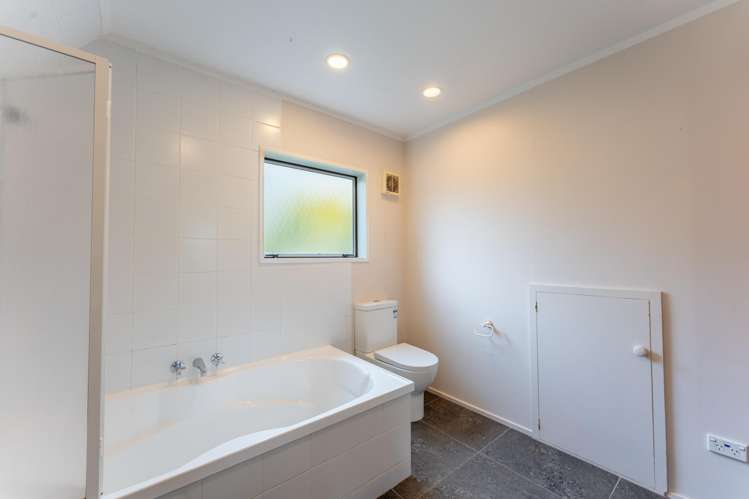 124 Morgans Road Marchwiel_13