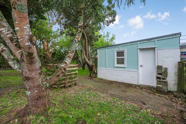 162 Wellington Road Wainuiomata_23