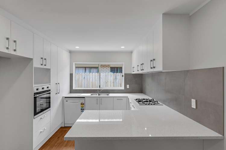 12 Franco Lane East Tamaki_9