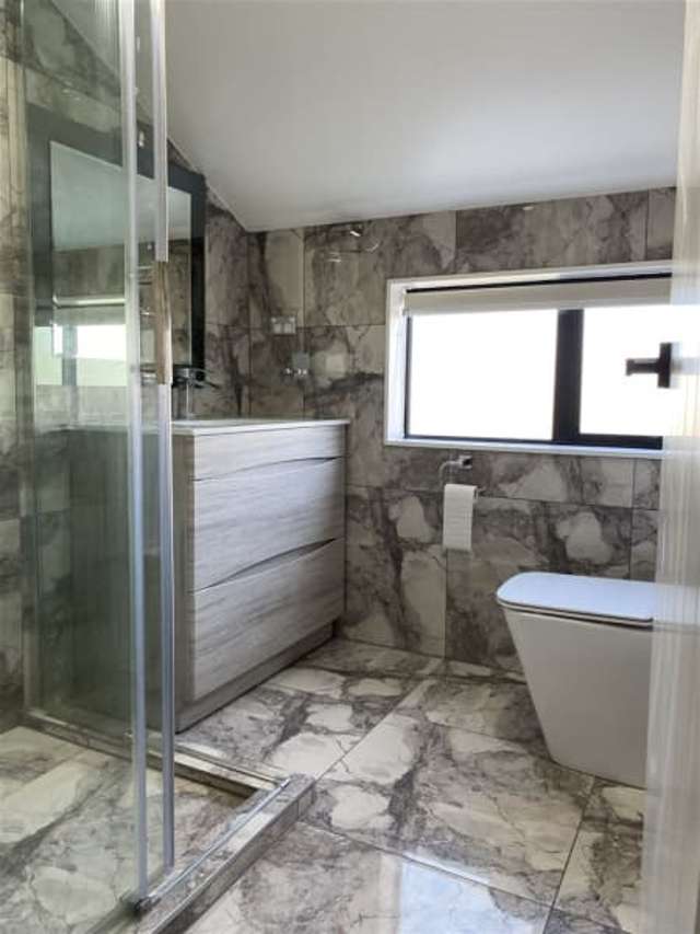 2/33 Hamilton Road Papatoetoe_4