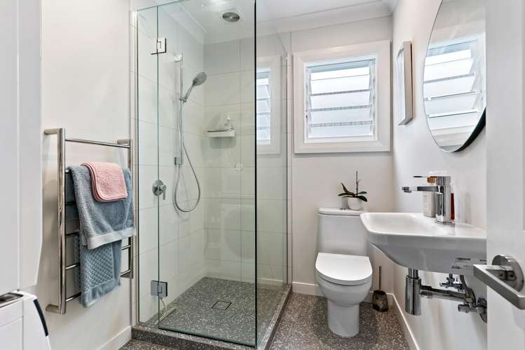 2/91 Princes Street Northcote Point_13