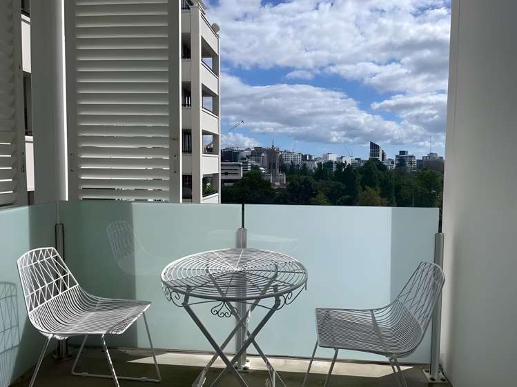 1803/10 Waterloo Quadrant Auckland Central_16