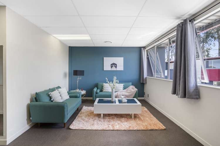 16/203 Kirkbride Road Mangere_1