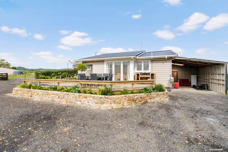 1716 Miranda Road Mangatangi_17