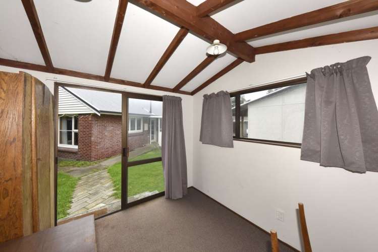 15 Haig Place Woolston_19