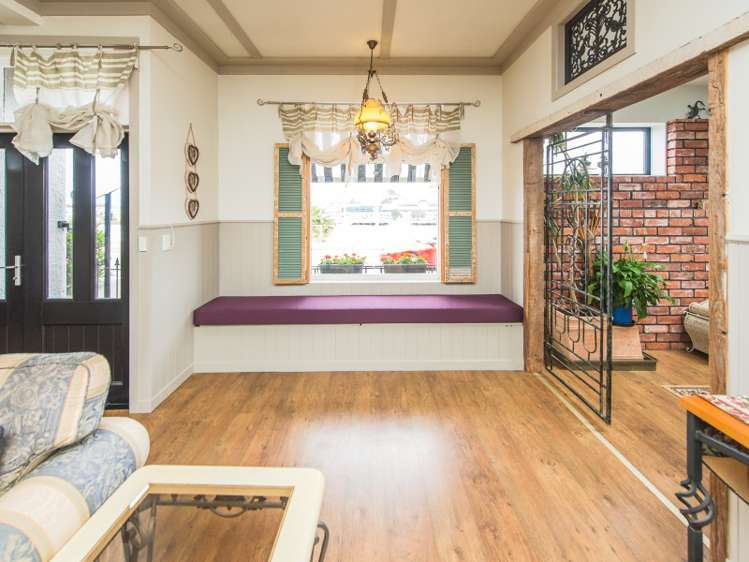 9 Putiki Drive Durie Hill_12