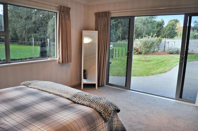 39 Ashmore Crescent Warkworth_14