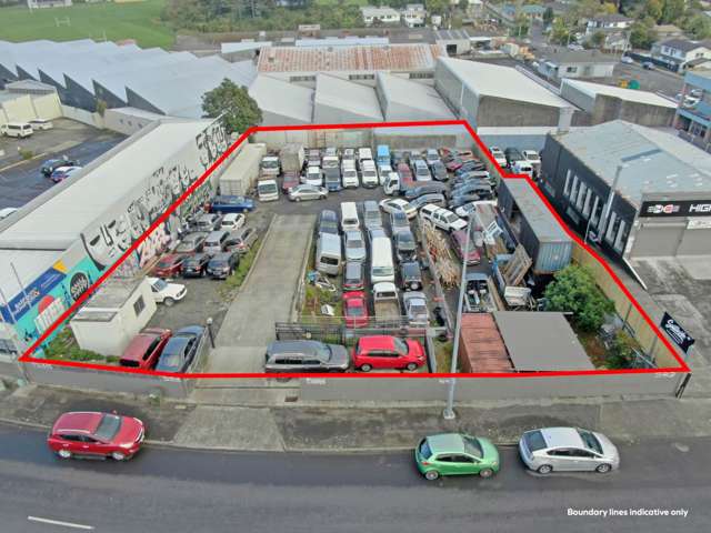 HIGH PROFILE, LOW-COST YARD - ONLY $30/M²