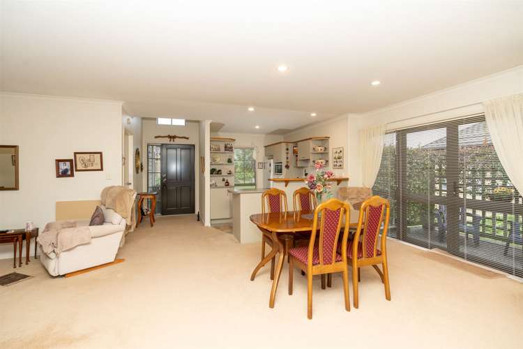 61/3 Turnbury Court Rototuna_9