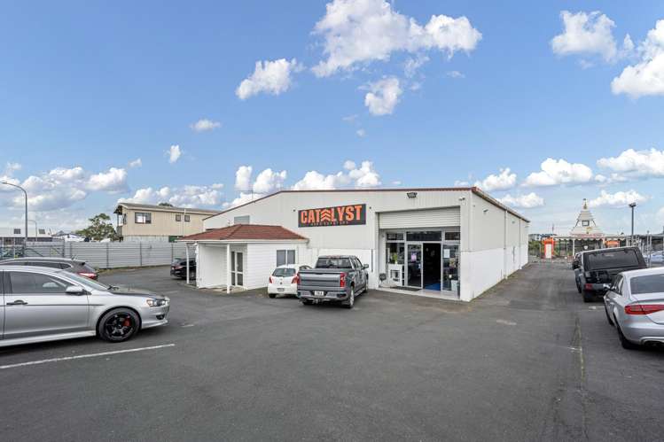 Unit 1/39 Holmes Road Manurewa_9