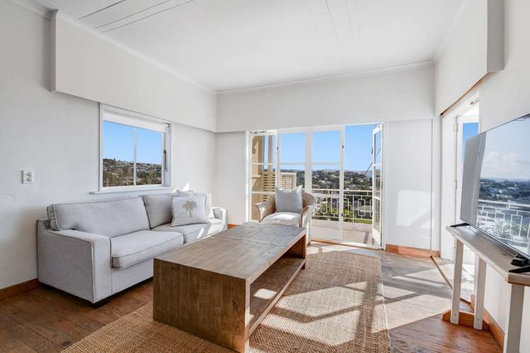 43 Surf Road Stanmore Bay_9
