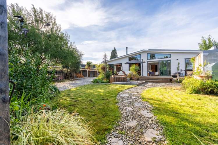 155 Tenby Street Wanaka_37