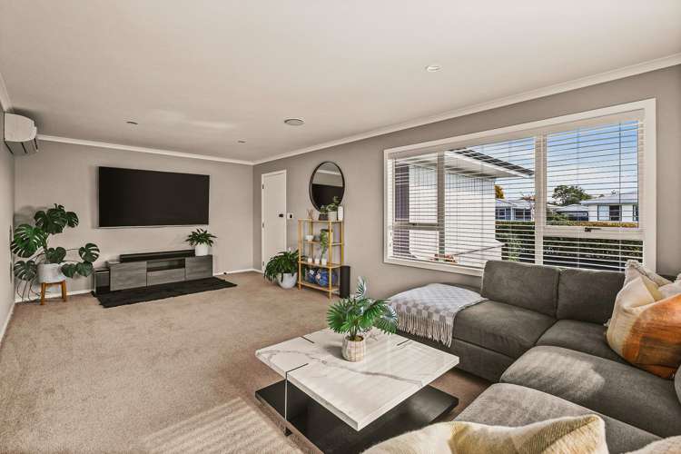 16 Foster Terrace Onekawa_1