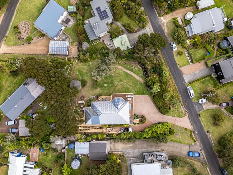 18 Huia Street Oneroa_22