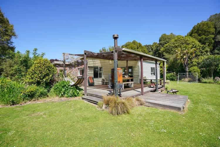 18 Mahuri Road Otatara_19